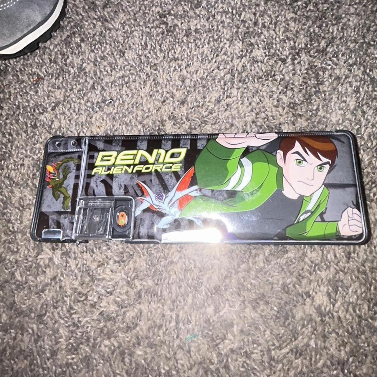 Nike pencil-case - Depop