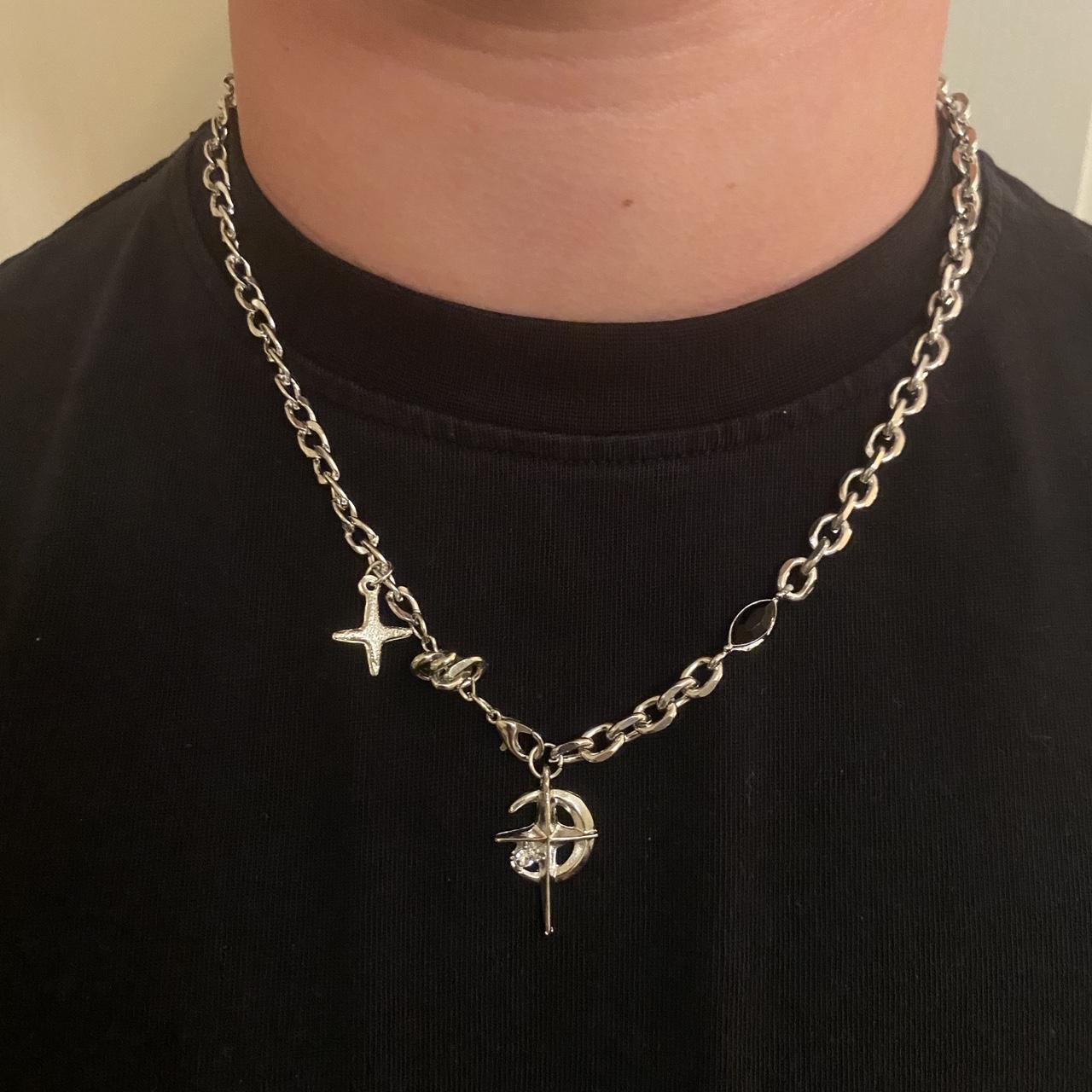 Stussy necklace - Depop