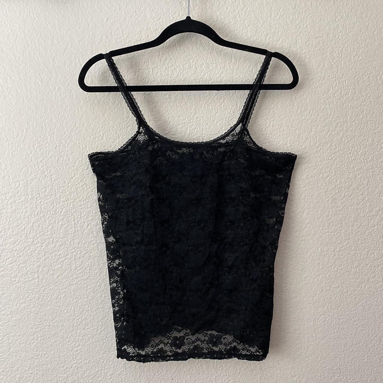 Black floral lace cami tank! Perfect shear layering - Depop