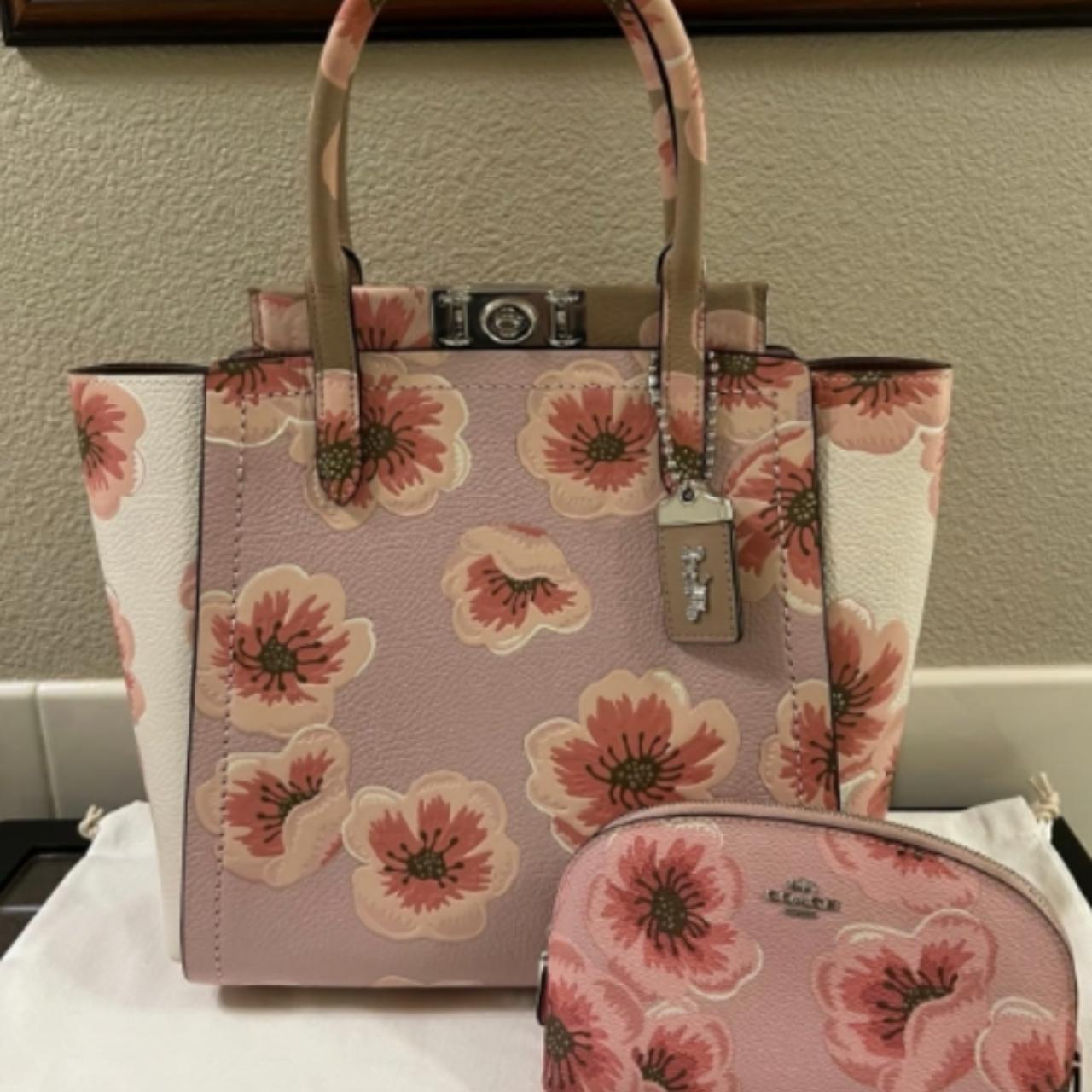 Coach Troupe Sakura Blossom print vguc Comes with... - Depop