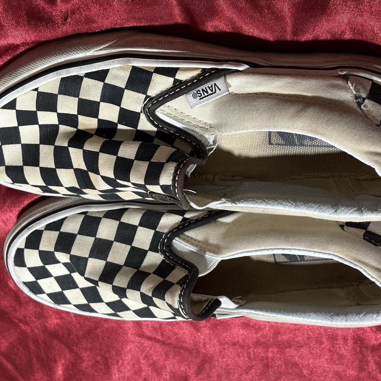 Vans Women's Black and White Trainers (3)