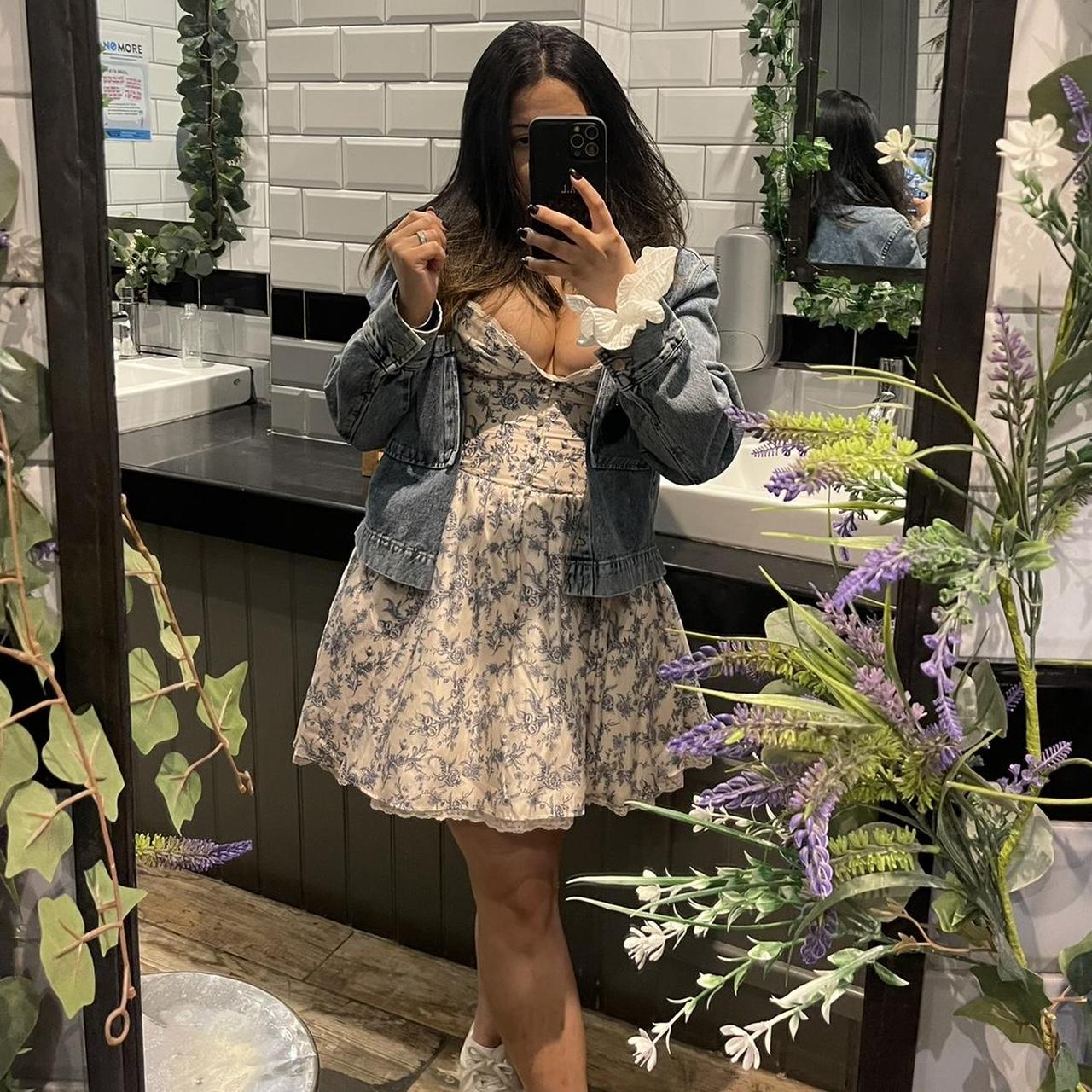 item listed by lanalaralee