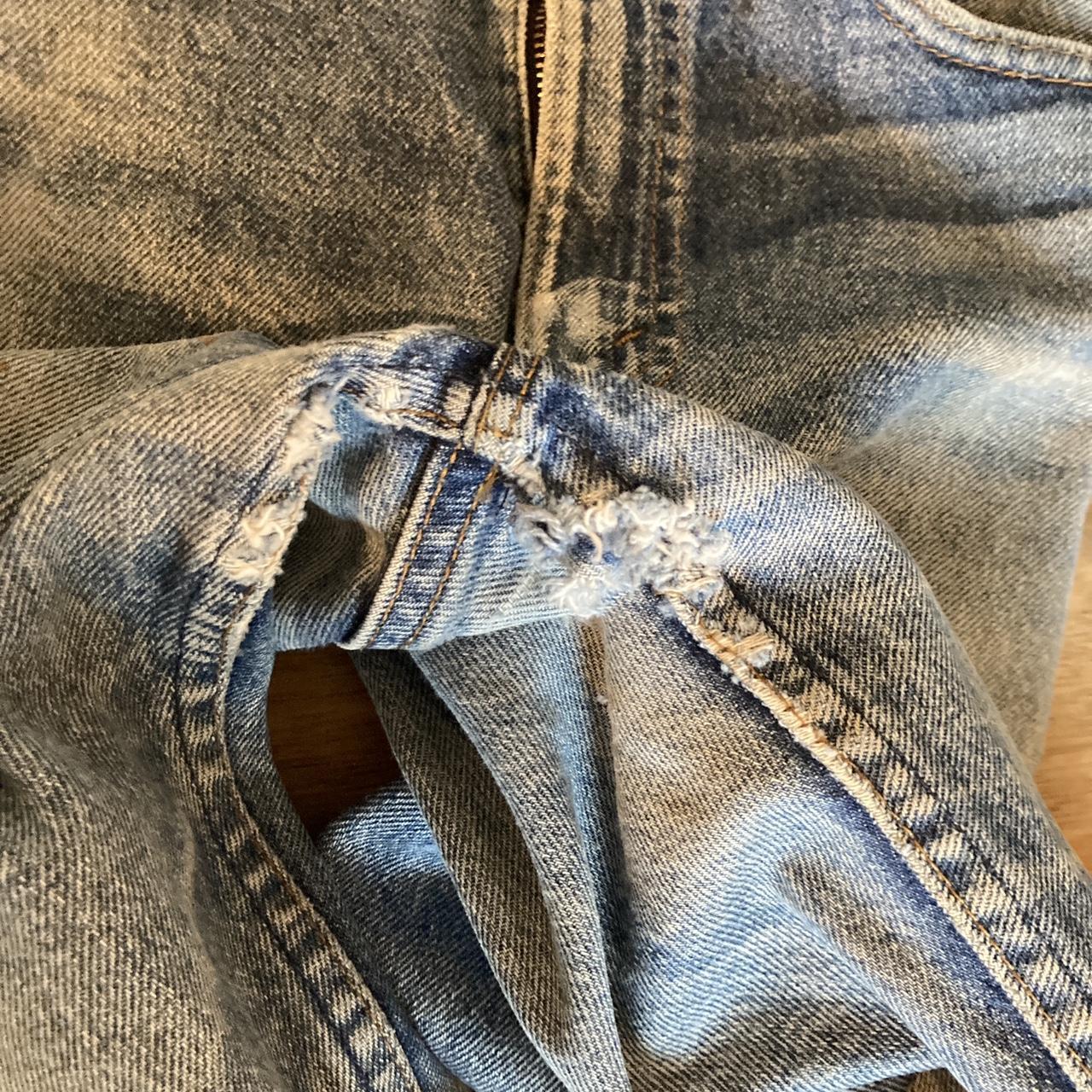 Levi’s 505 Jeans Marked as 32” I’d say fit closer to... - Depop