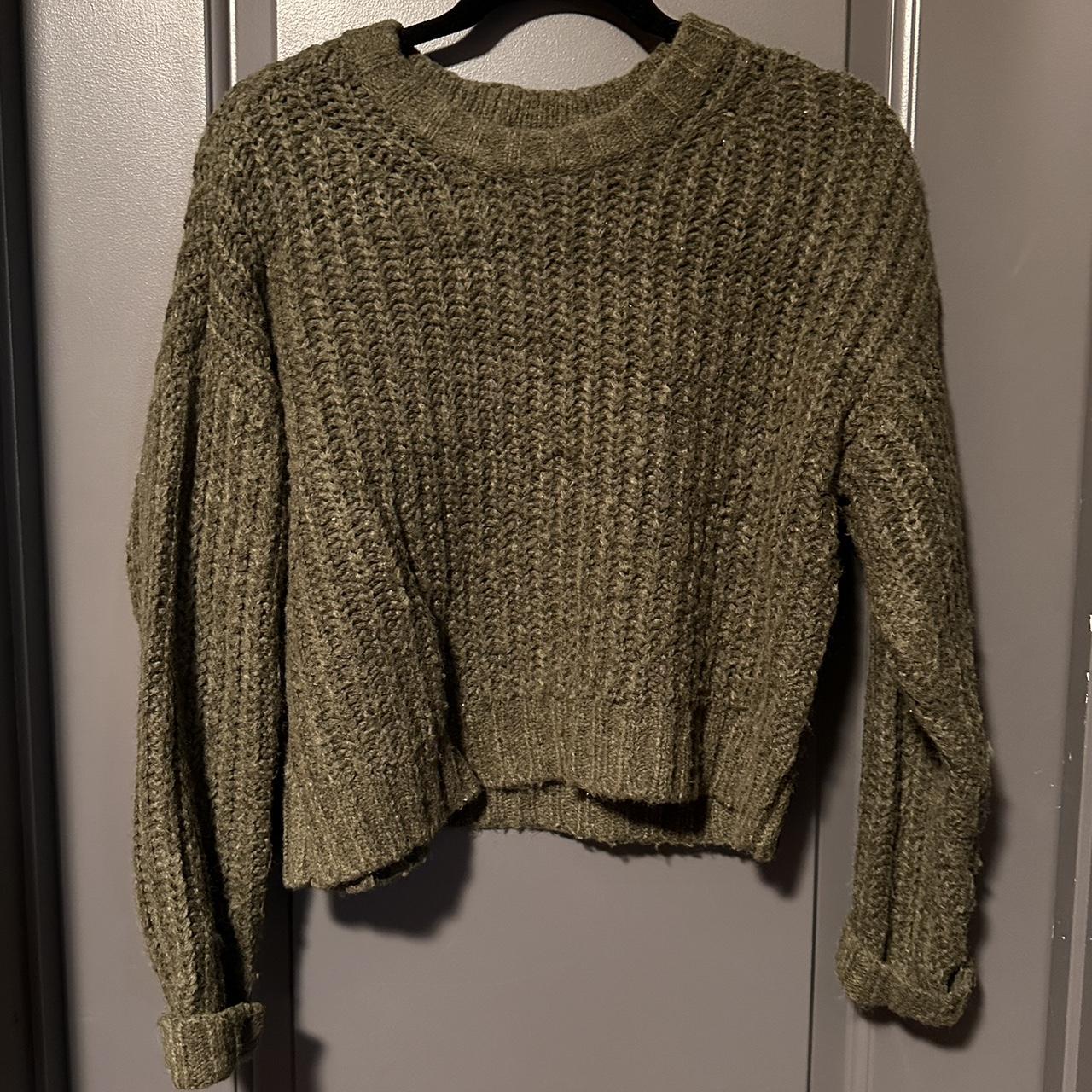 Army green cropped American Eagle sweater 💚 sz xs - Depop