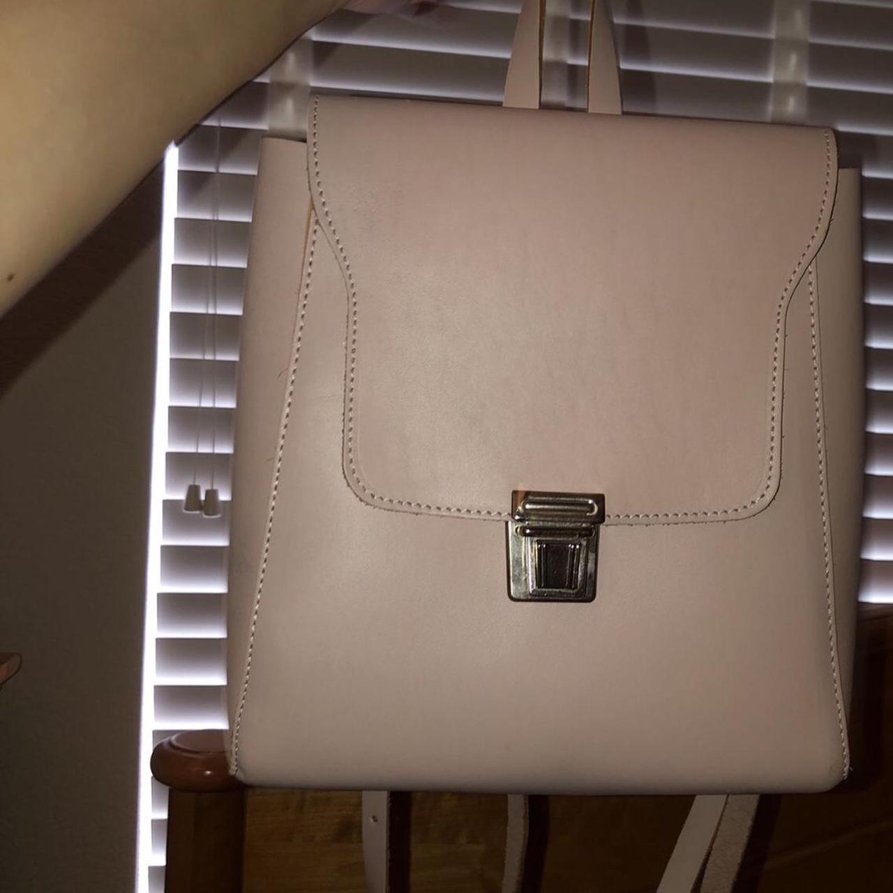 BRAND NEW Brandy Melville light pink backpack