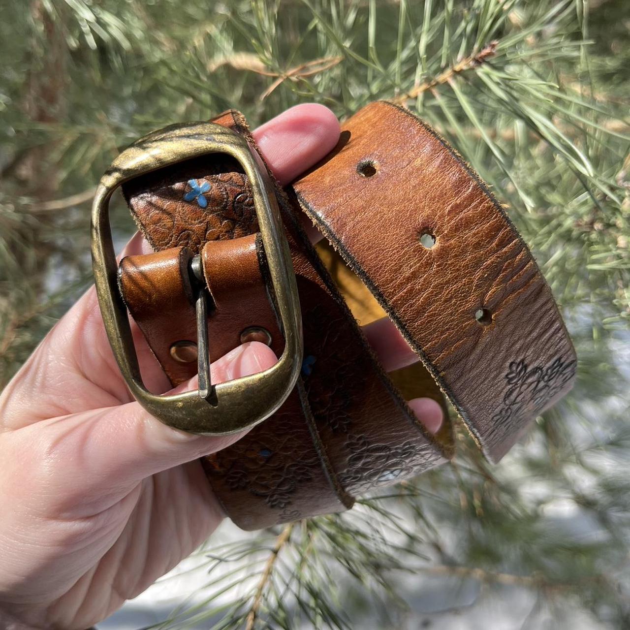 item listed by luckyheartvintage