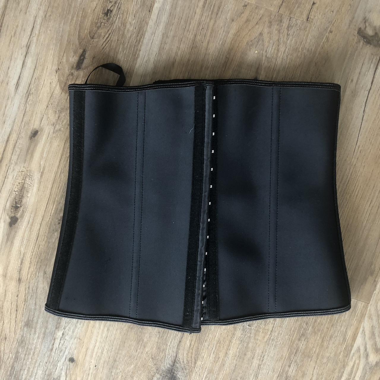 YIANNA Waist Trainer in Black Retails for 36$ Size - Depop