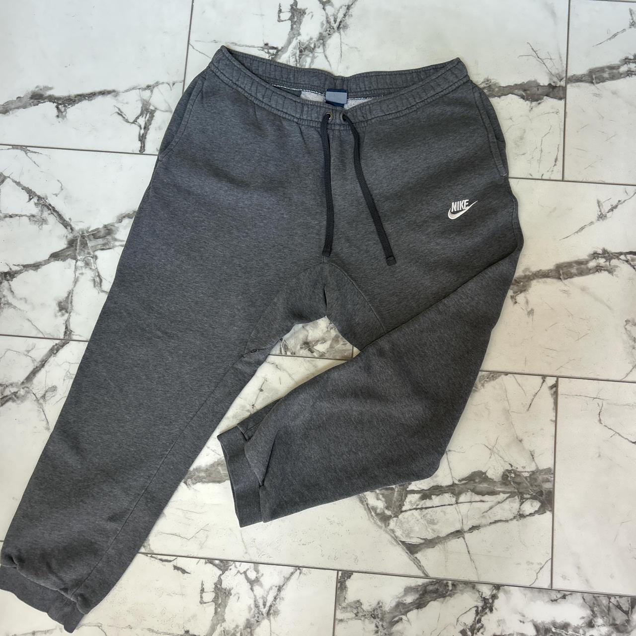 mens nike sweatpants gray