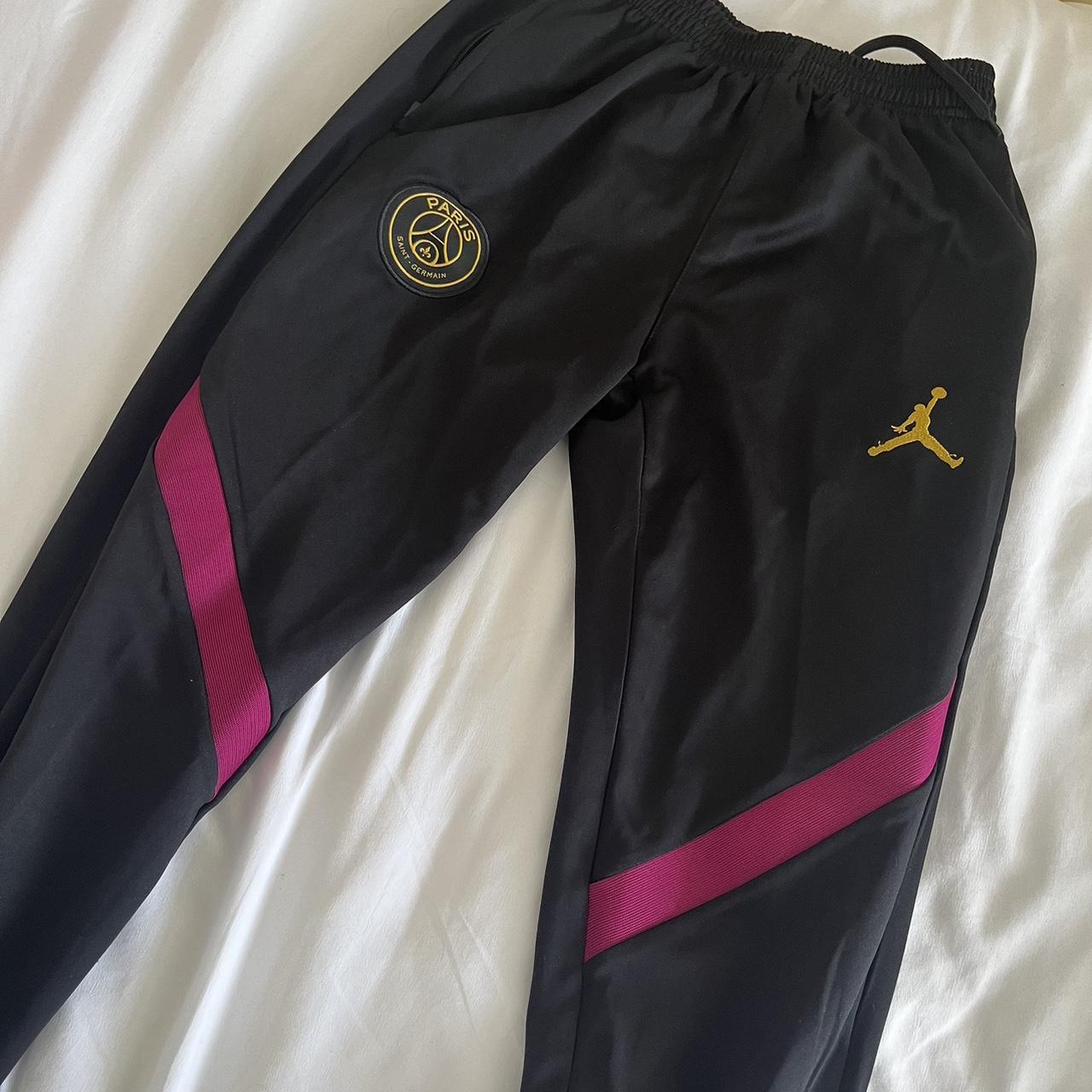 black and pink psg tracksuit women's