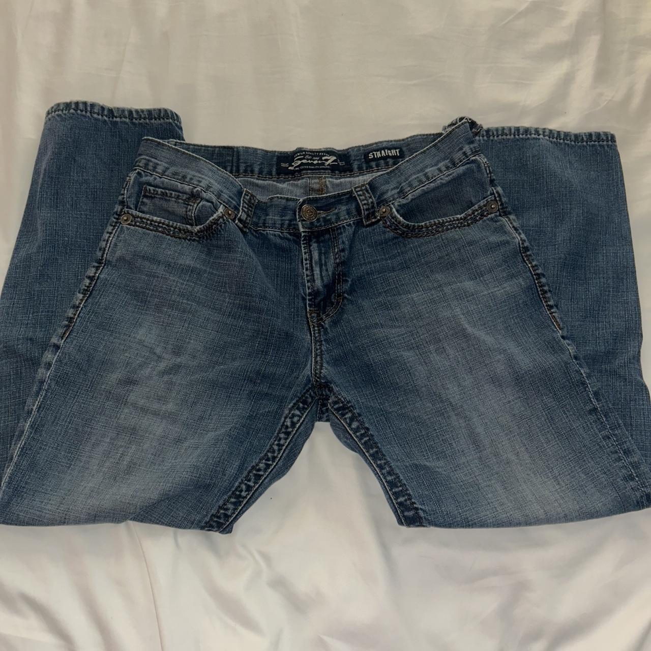 item listed by amxby
