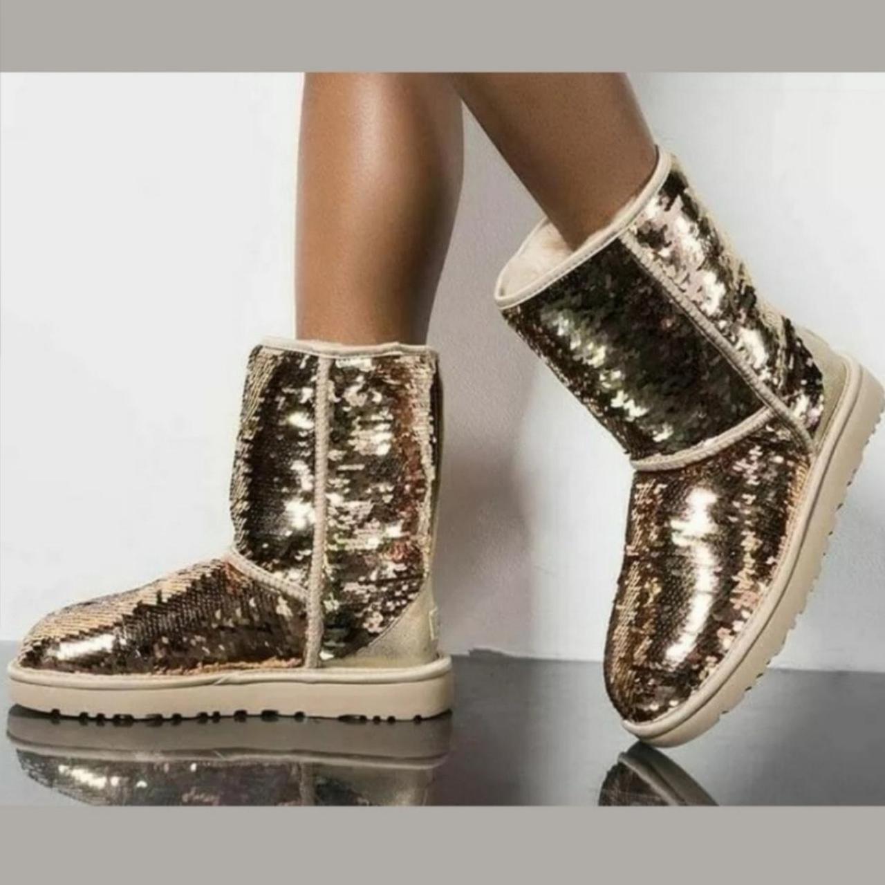 Glitter sequin gold short women Uggs