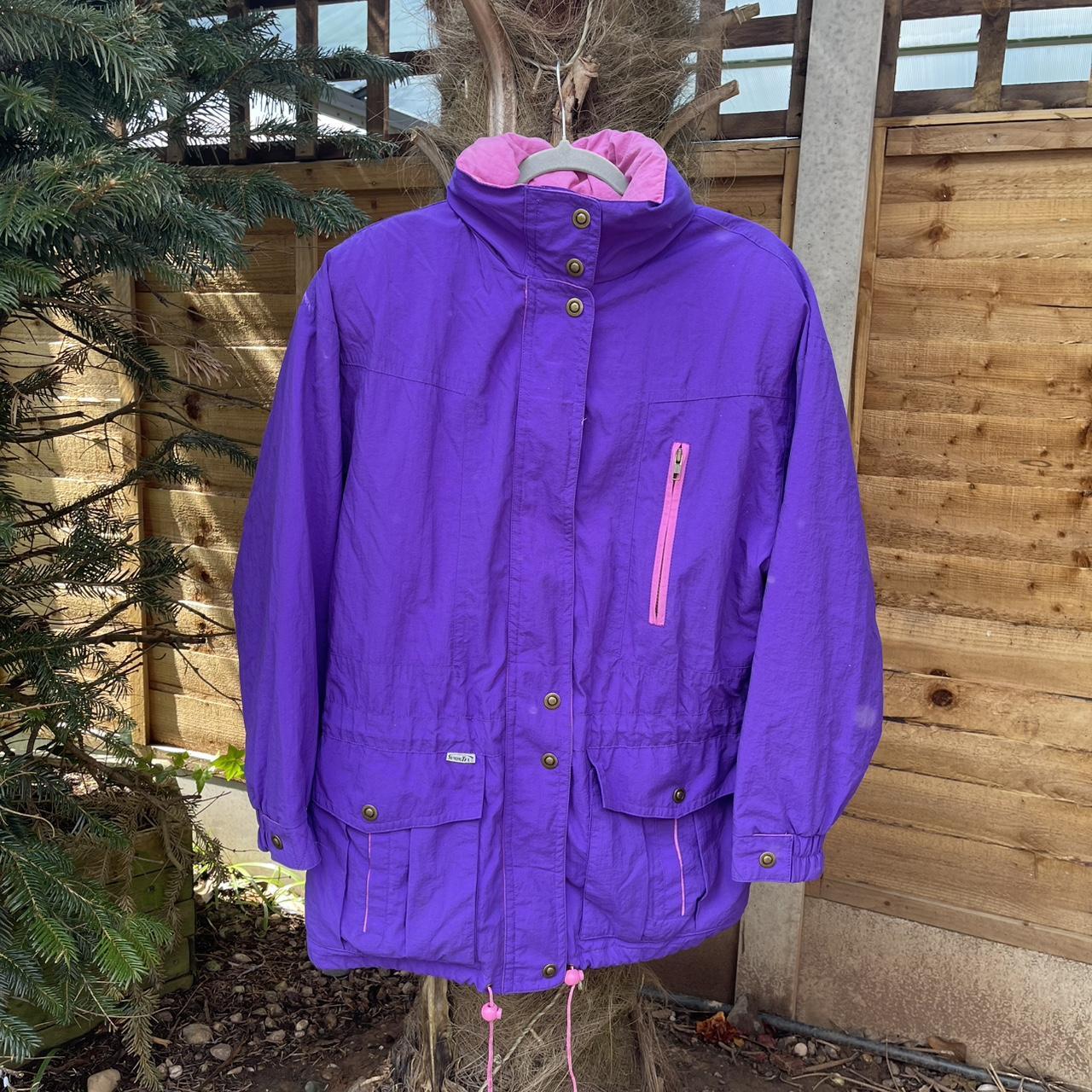 item listed by mintvints90s