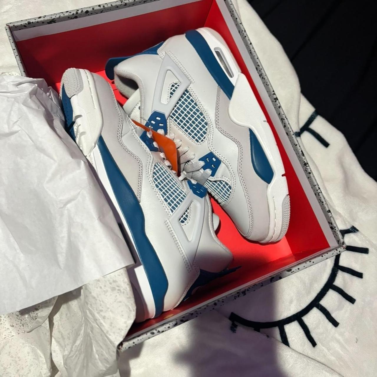 military blue 4s 2019