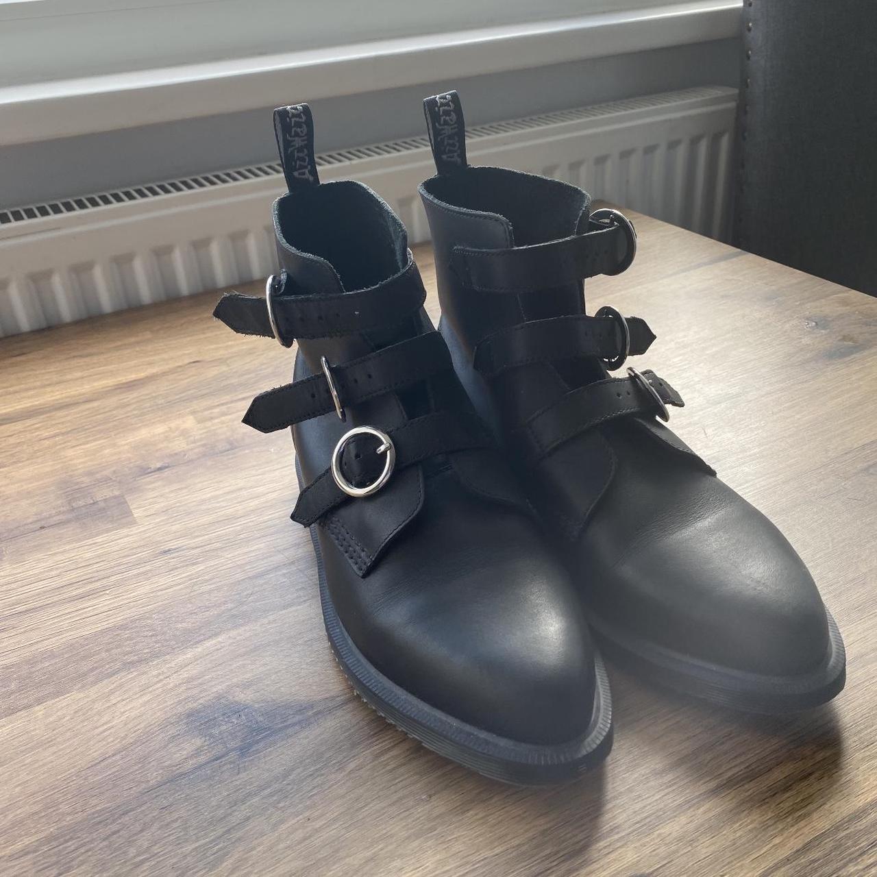 Women s Dr Martens Maudie Boots Trusted and. Depop