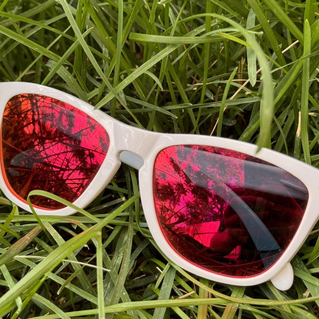 OAKLEY Frogskins white frame with bright red raised | Depop
