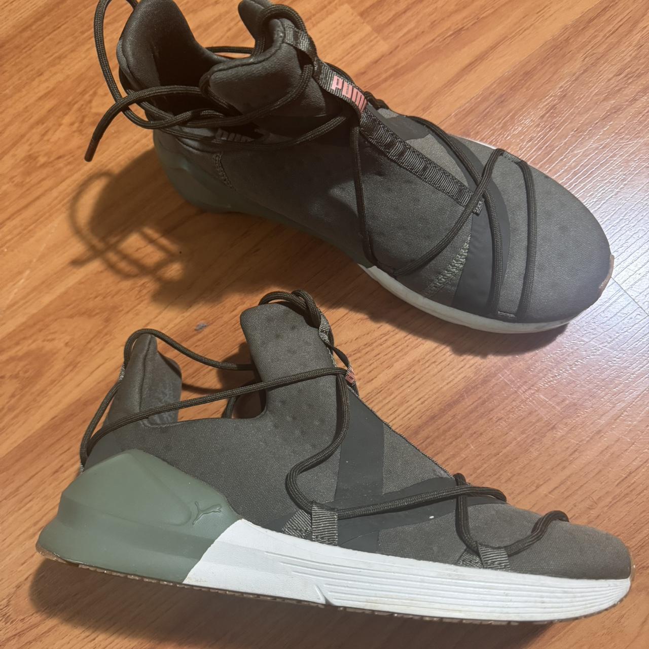 item listed by ihearttyy