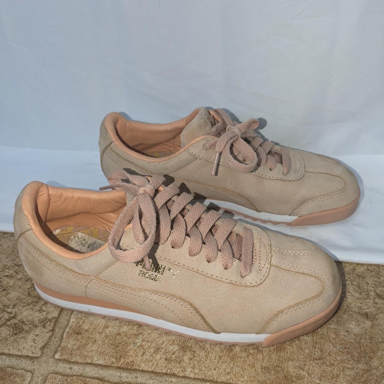 Puma Roma Womens Size 4.5 Pink Salmon Suede. All