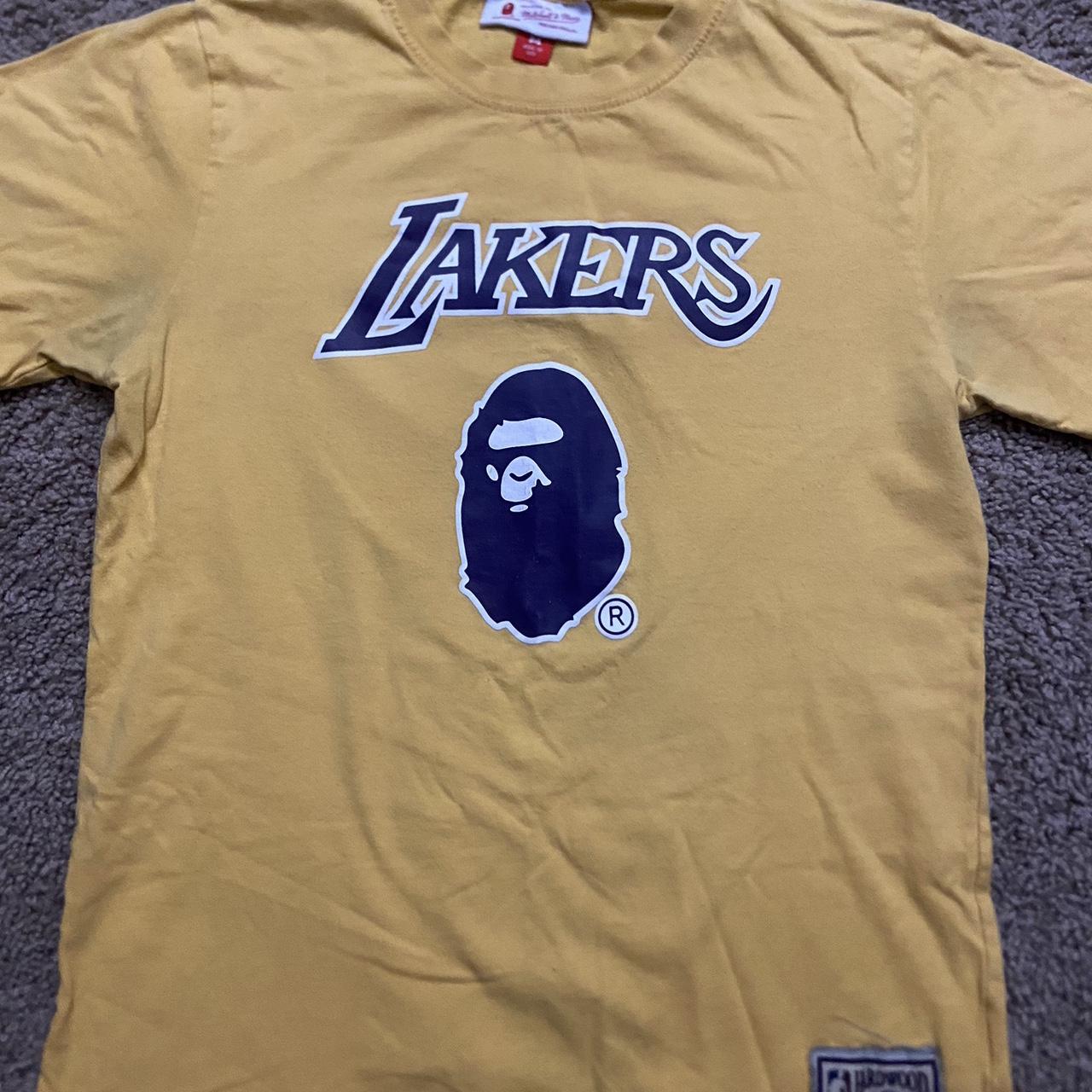 New Mens Bape outlets / Lakers / Mitchell & Ness Gold Shirt Size XL