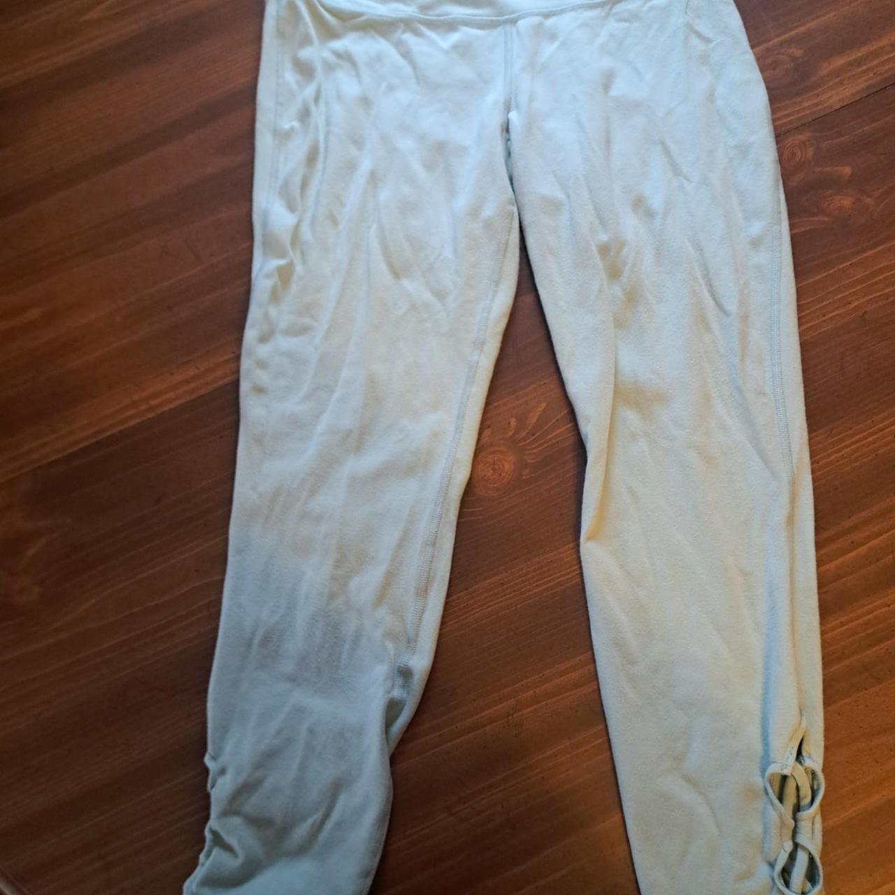 item listed by sierrasclosetcleanout