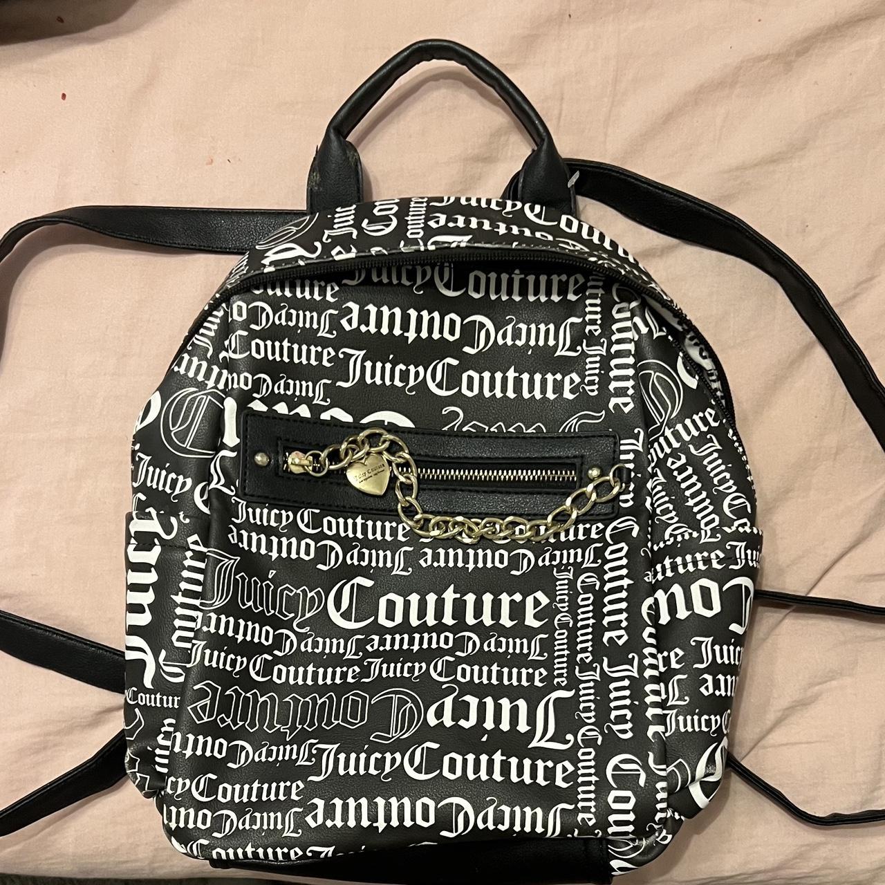 item listed by nayraaaa