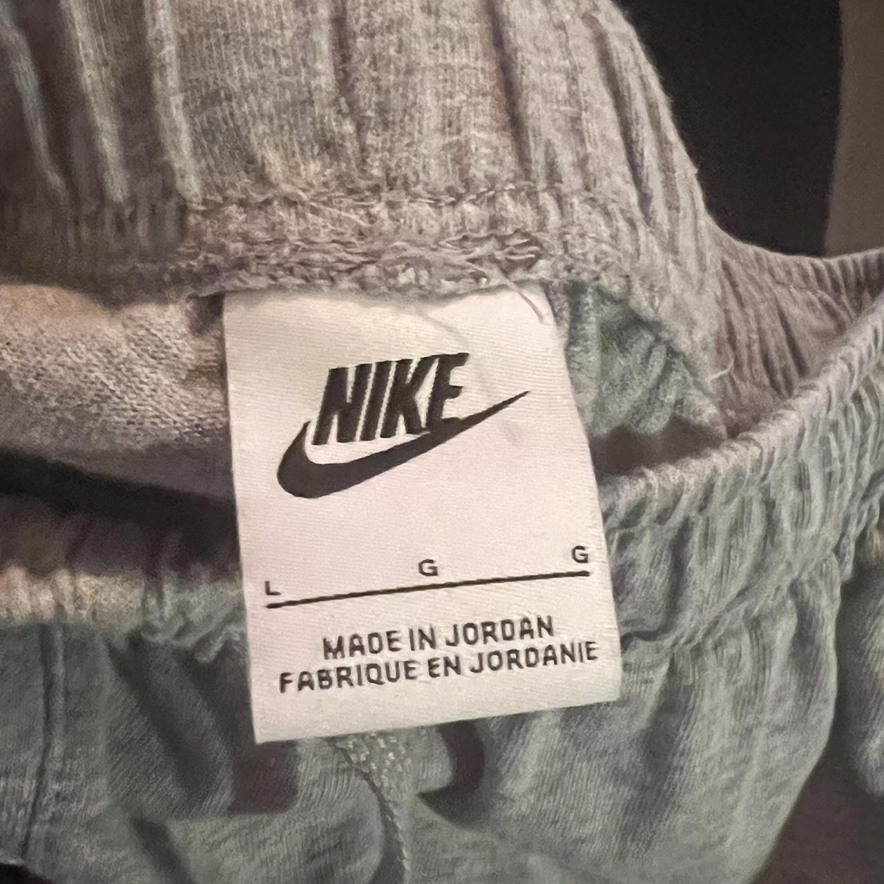 mens nike loose fit sweatpants