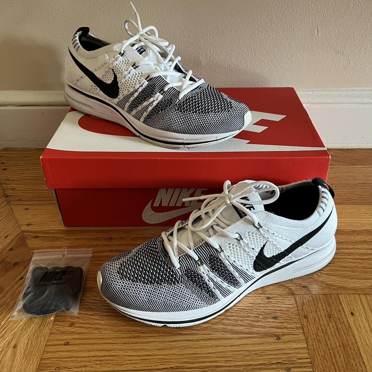 Nike Flyknit Trainer White Black 2017 Size 8.5. Depop