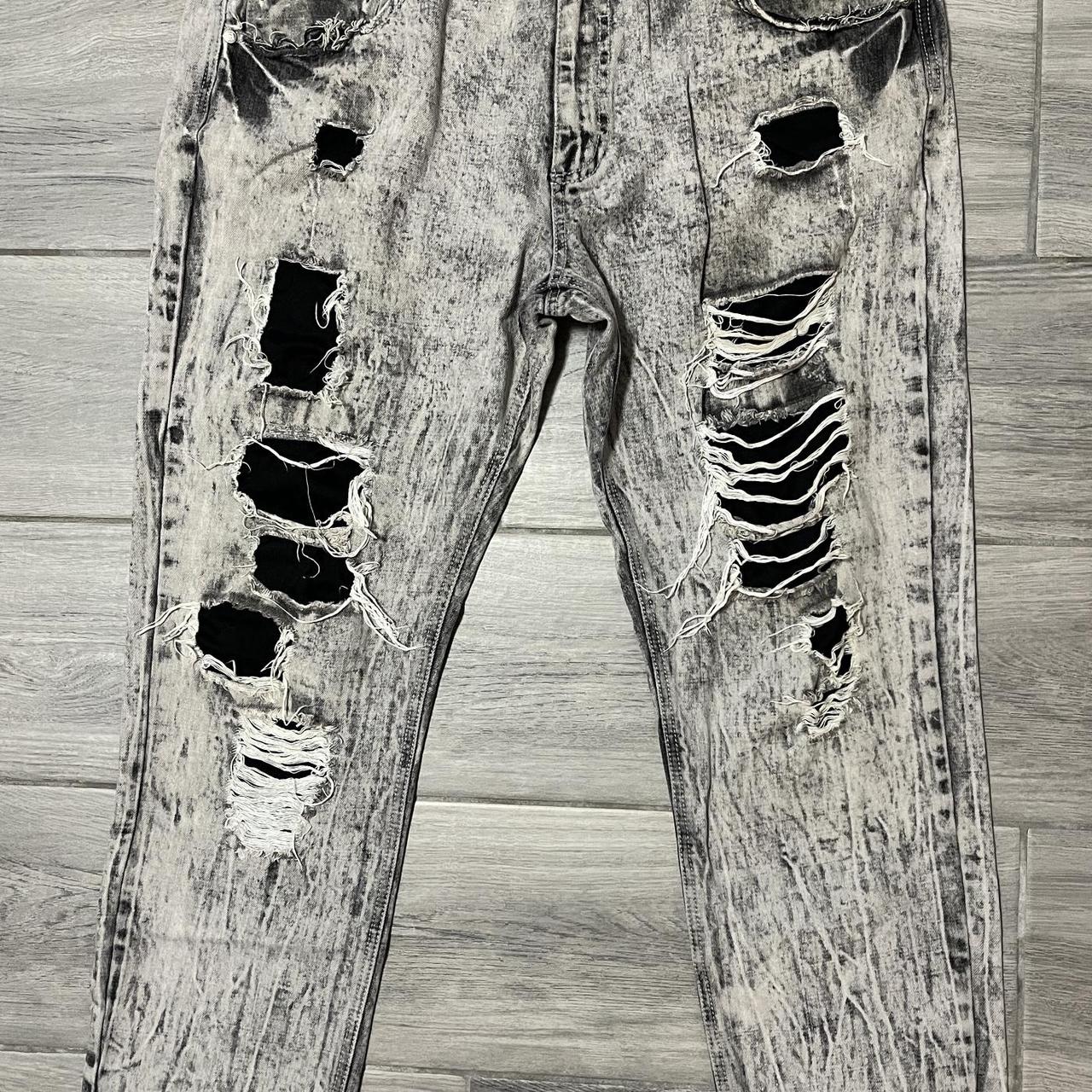 ROYAL BLUE Premium Denim Men’s Gray Ripped