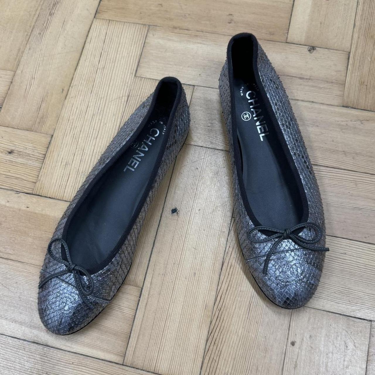 Chanel silver ballet sales flats