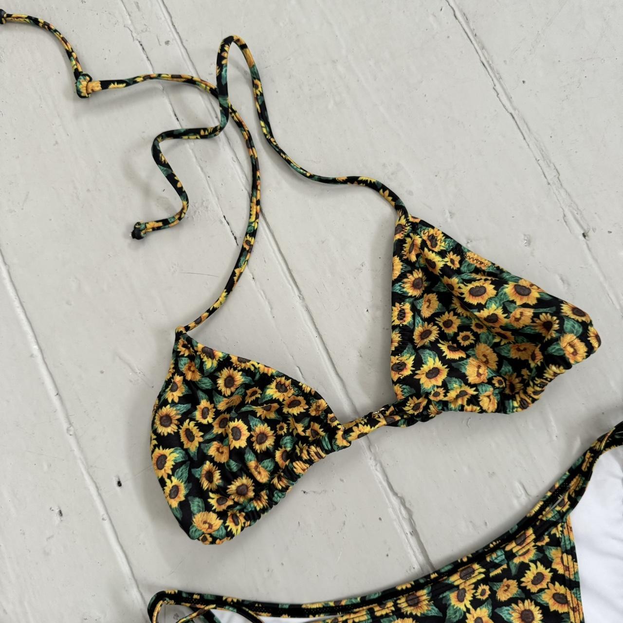 Heavy Manners black and yellow sunflowers