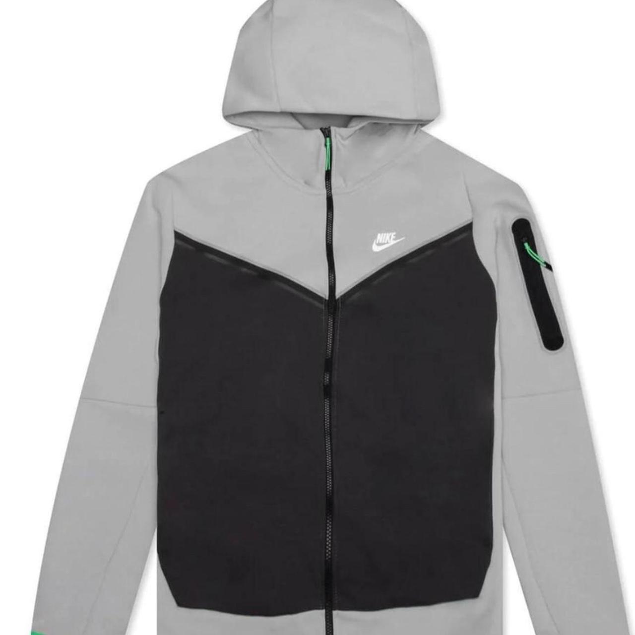 Nike tech green and grey sale