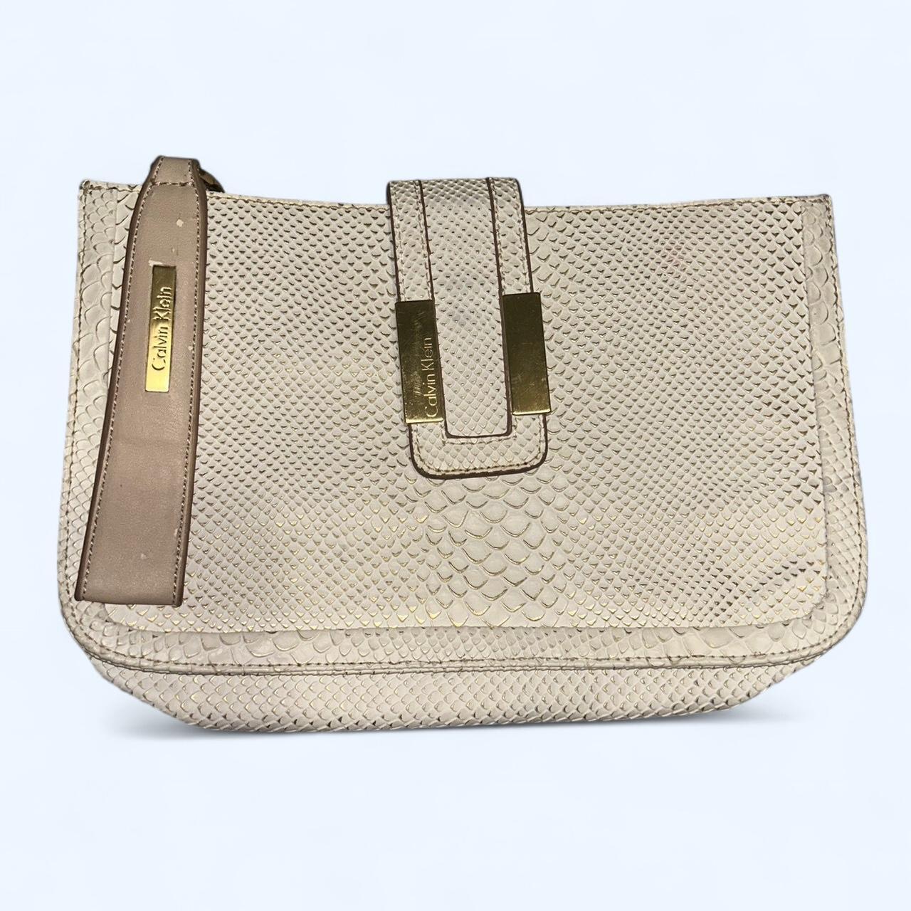 item listed by noranaranjo24