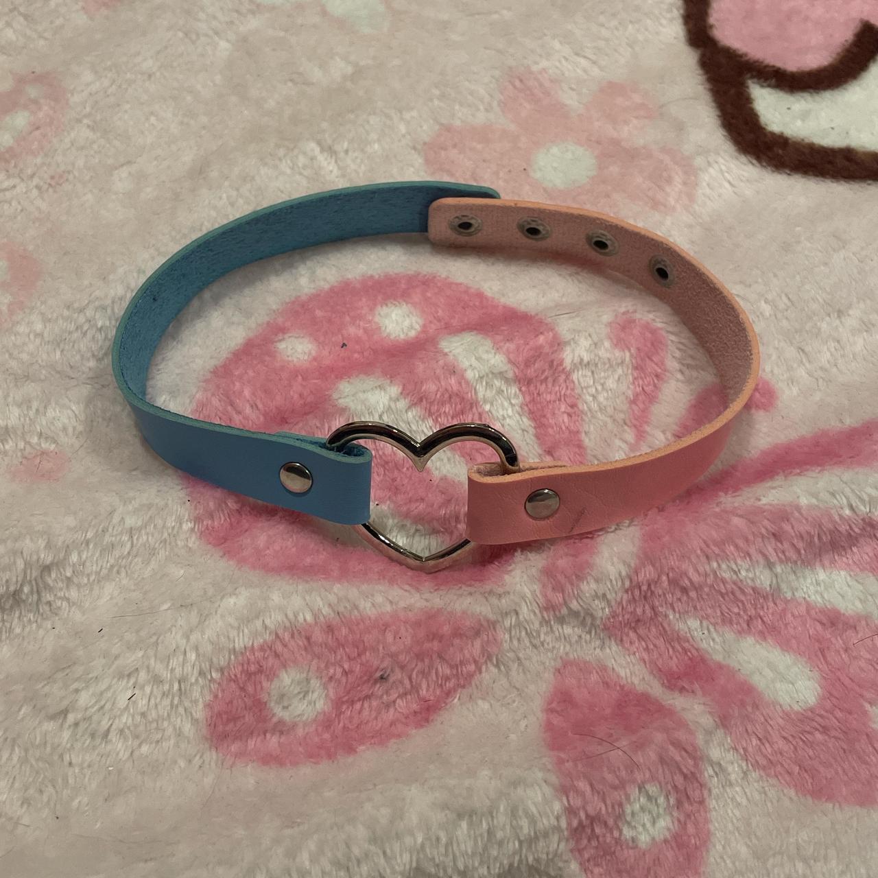 item listed by iv3nuz