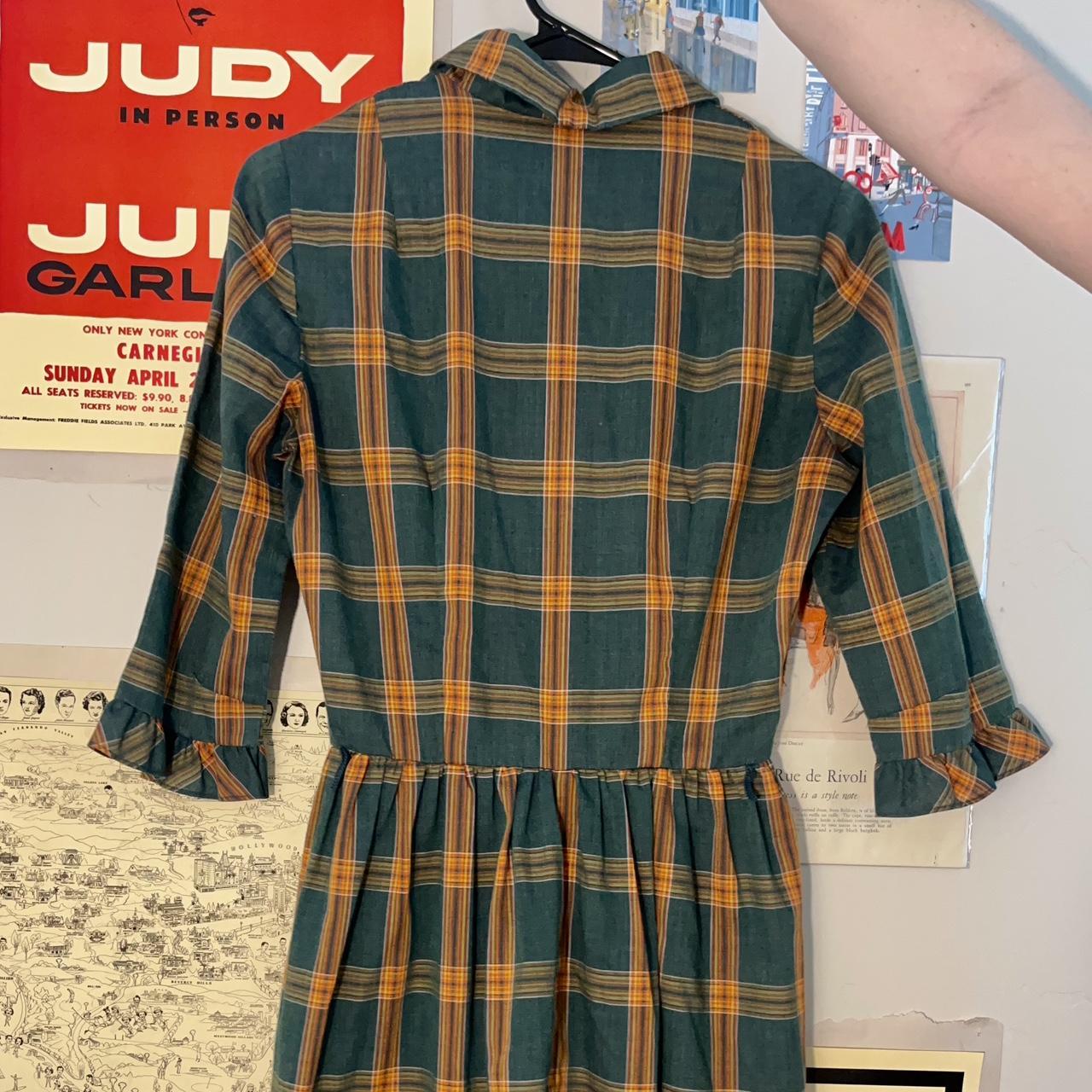 Vintage Nelly Don-Jet-Set-Casual 60's green Depop