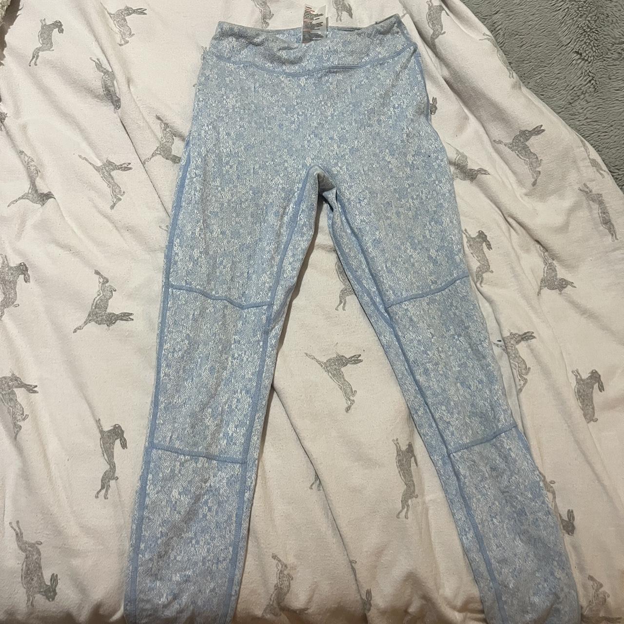 FREE SHIPPING GYMSHARK baby blue leggings matching... Depop