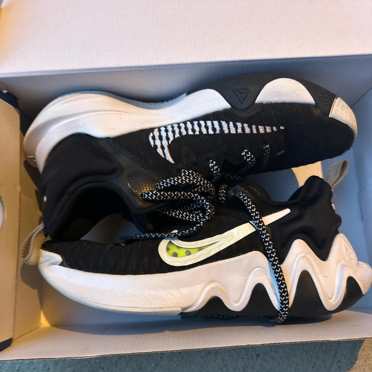 giannis volleyball shoes