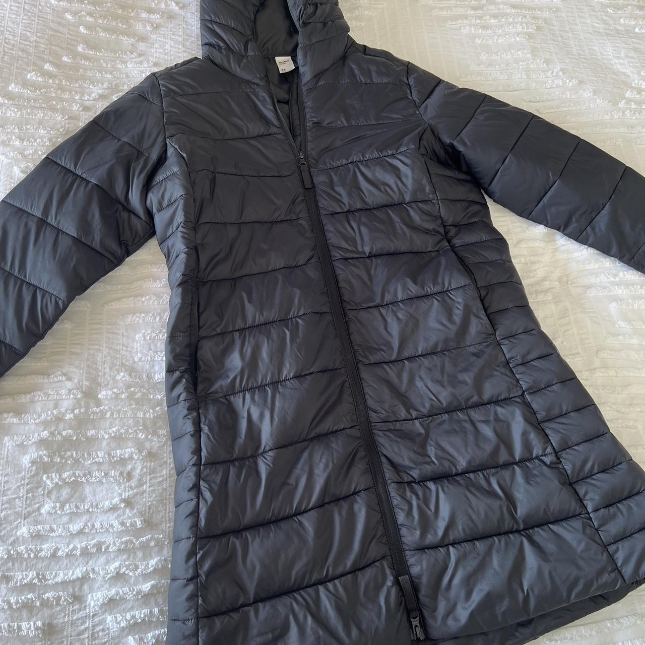 Kmart Puffer jacket thin not bulky As new Size. Depop