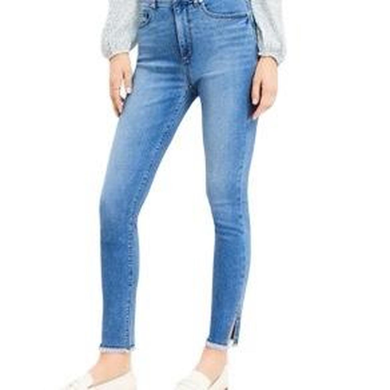 item listed by elegancevault