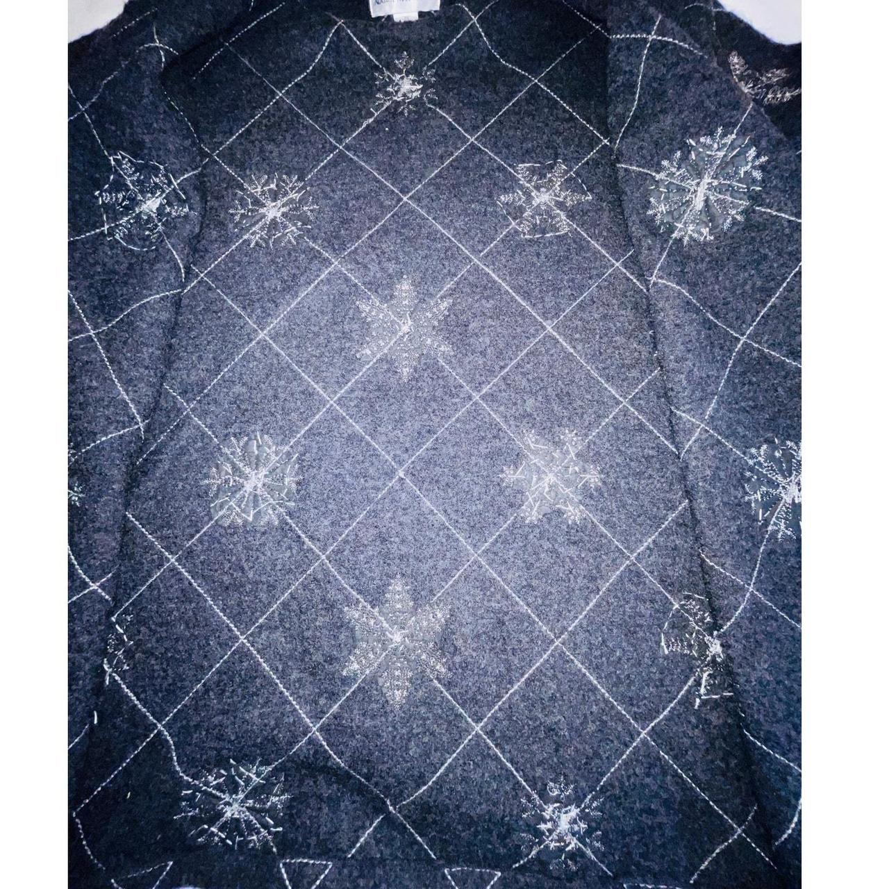 Source Unknown Women's Sweater - Grey/Silver - XX… - image 5