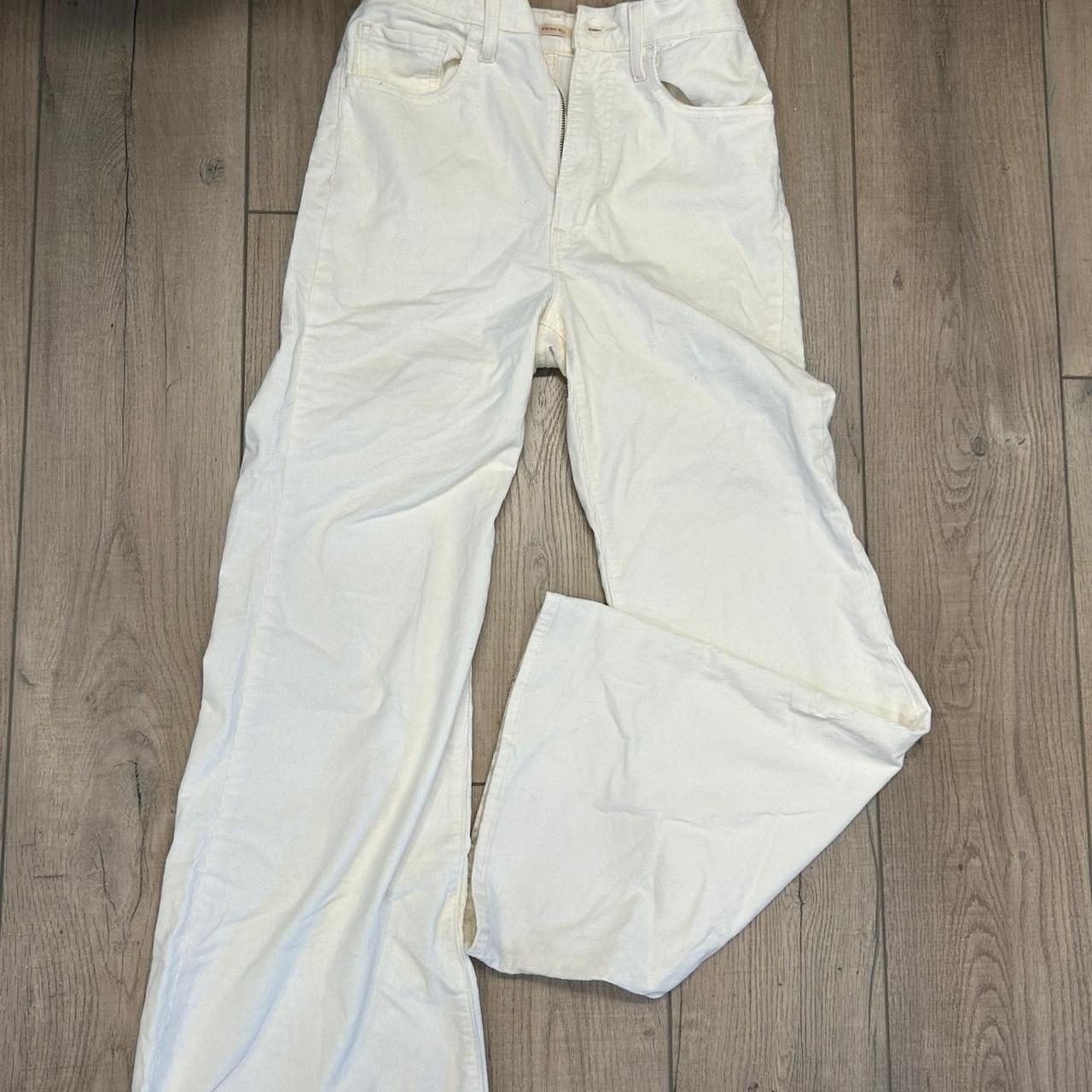 item listed by laurenbergs