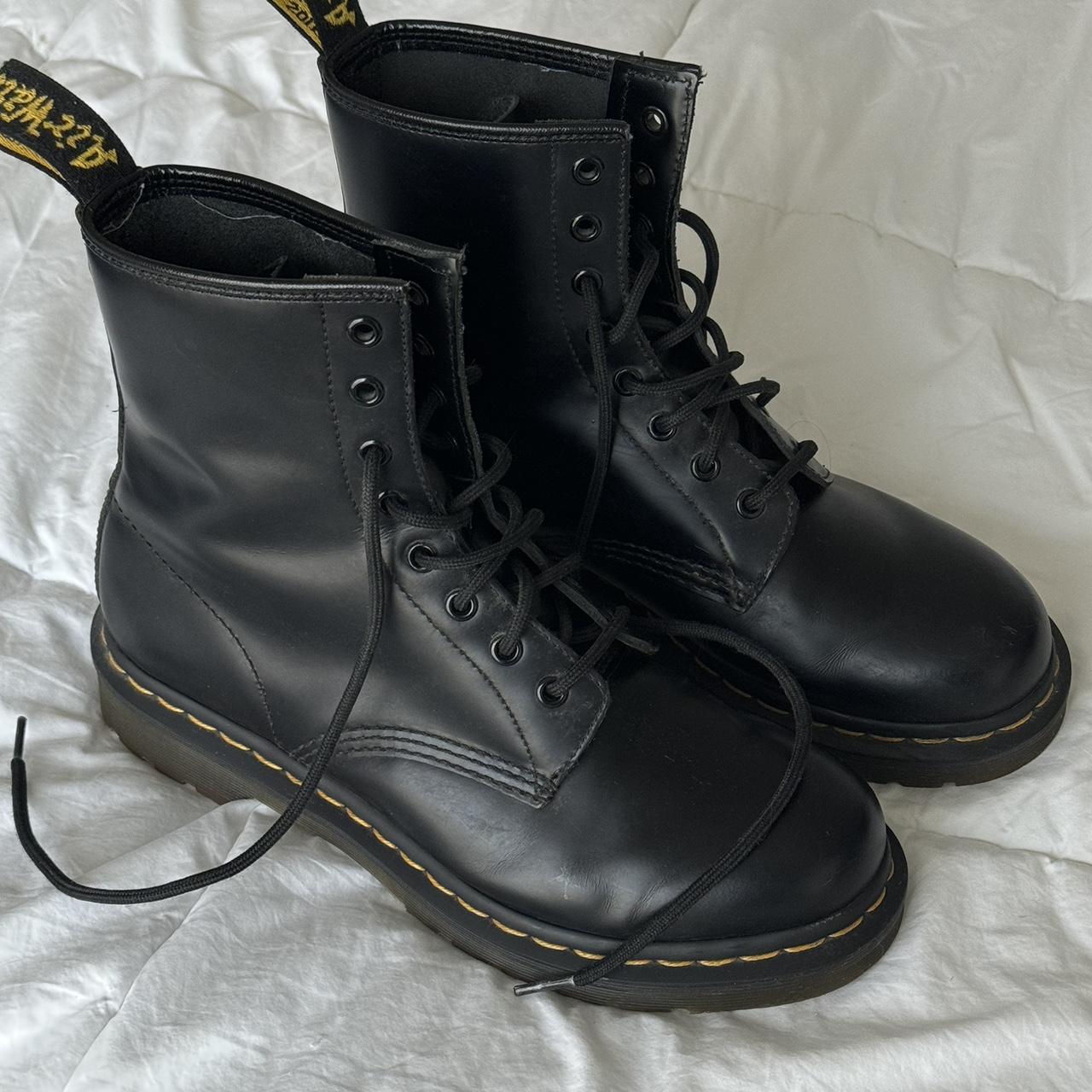 Dr. Martens size 9 1/2 boots - Depop