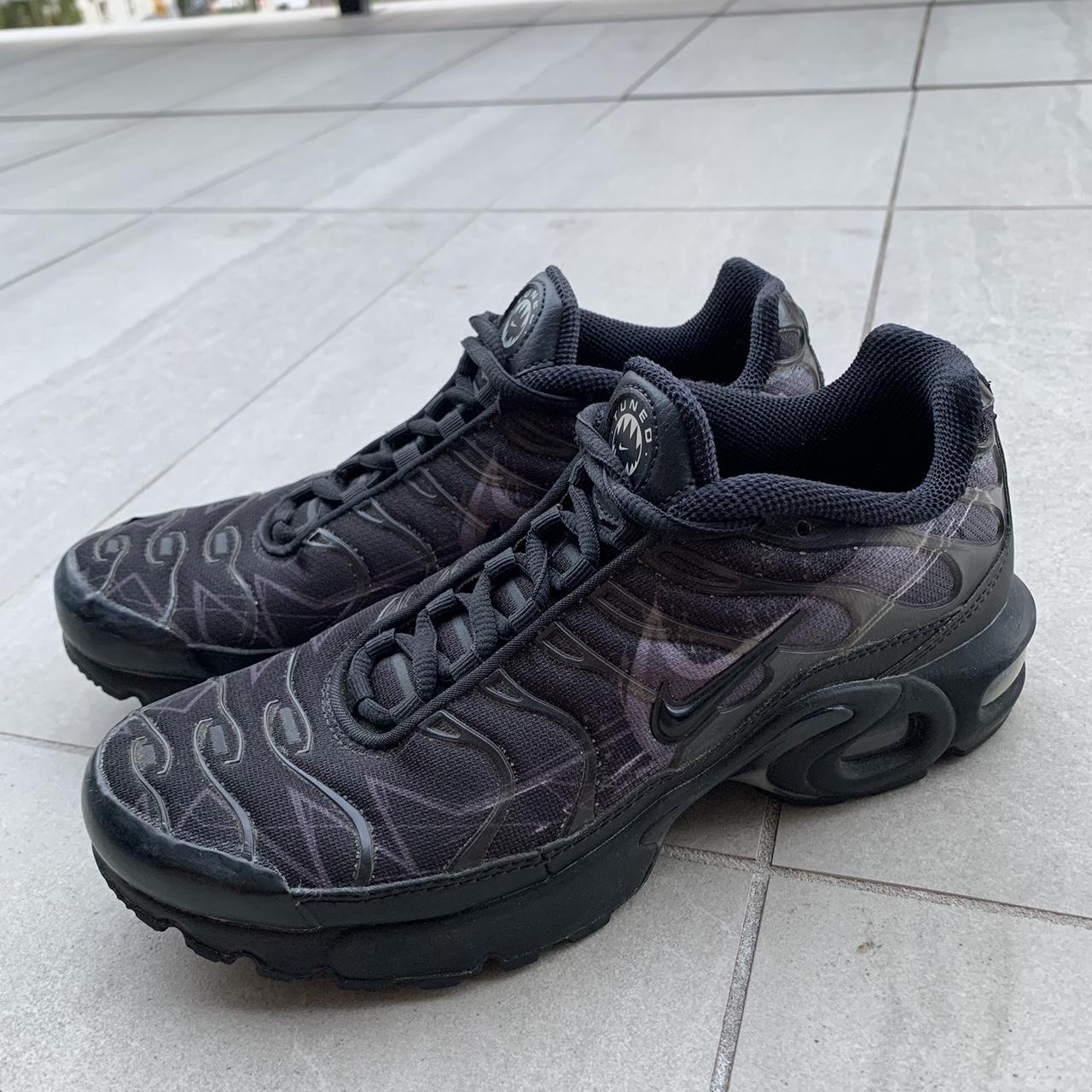 Air max plus se shark best sale