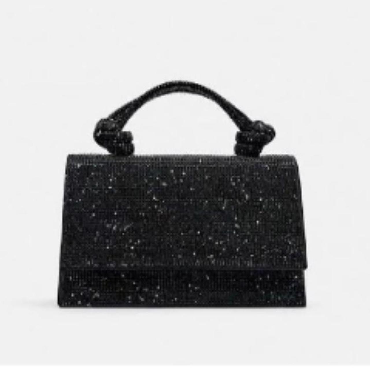 Zara mini-city-bag - Depop