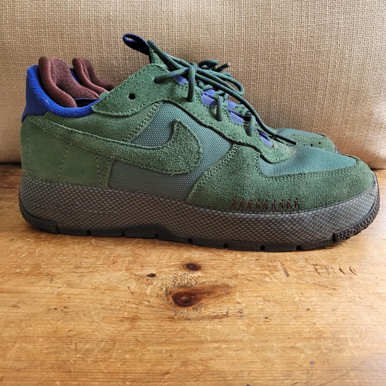 Nike dark green trainers online