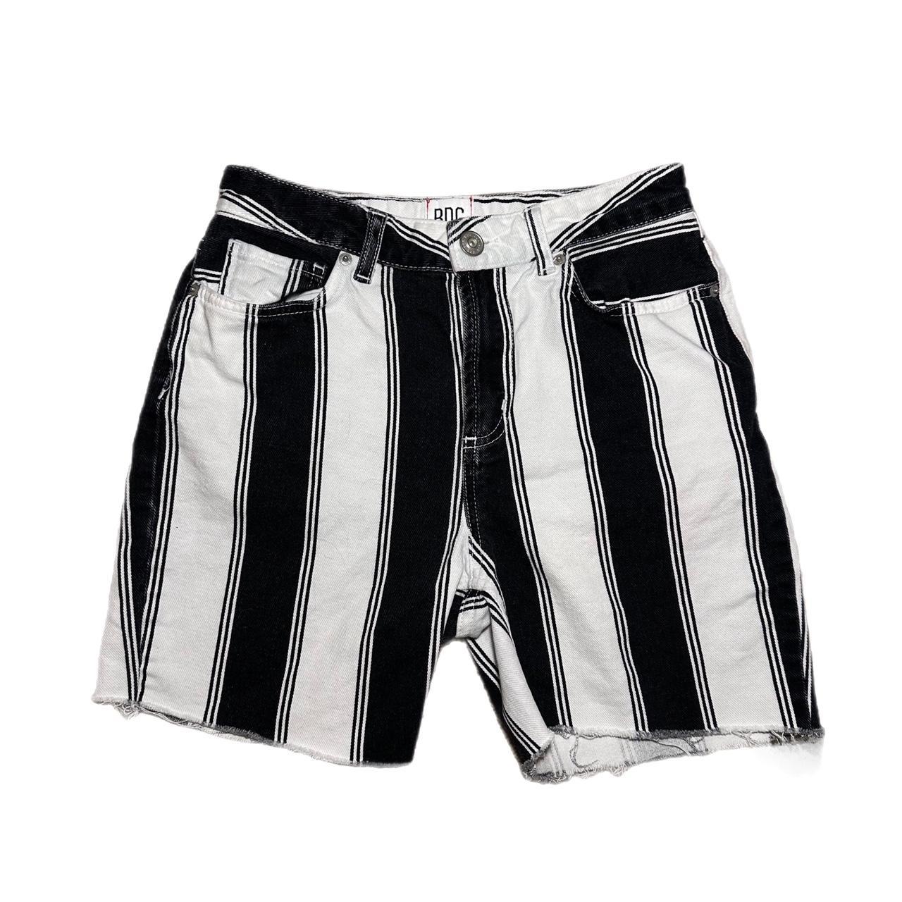 Urban Outfitters Women's Black and White Shorts Depop