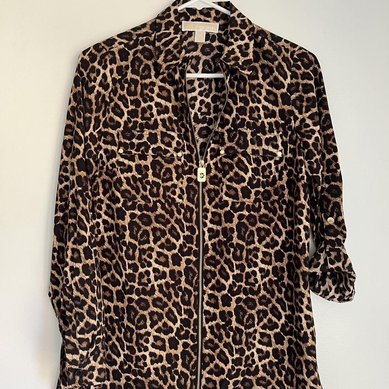 Michael kors leopard blouse. Sleeves can be cuffed