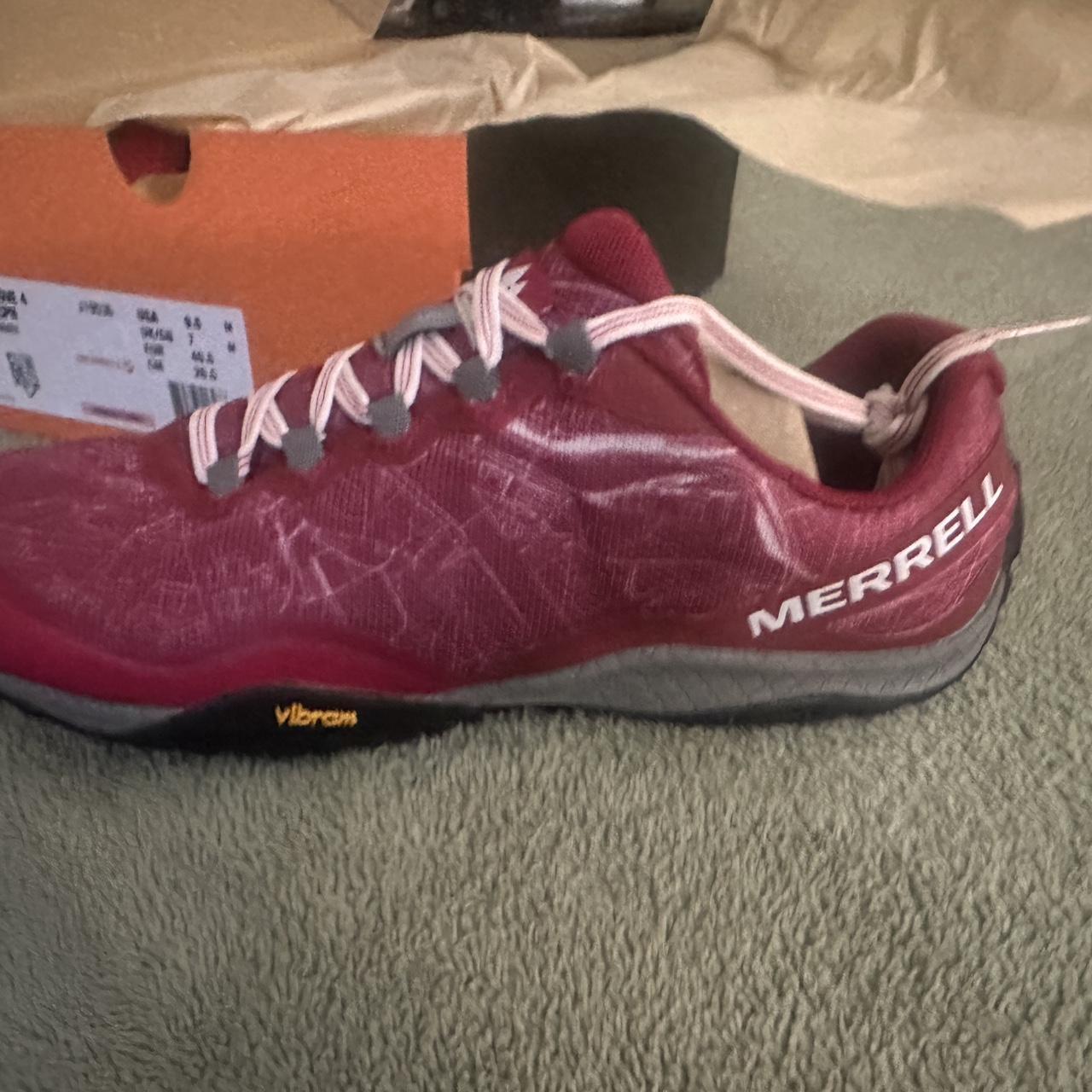 trail glove 4 shield