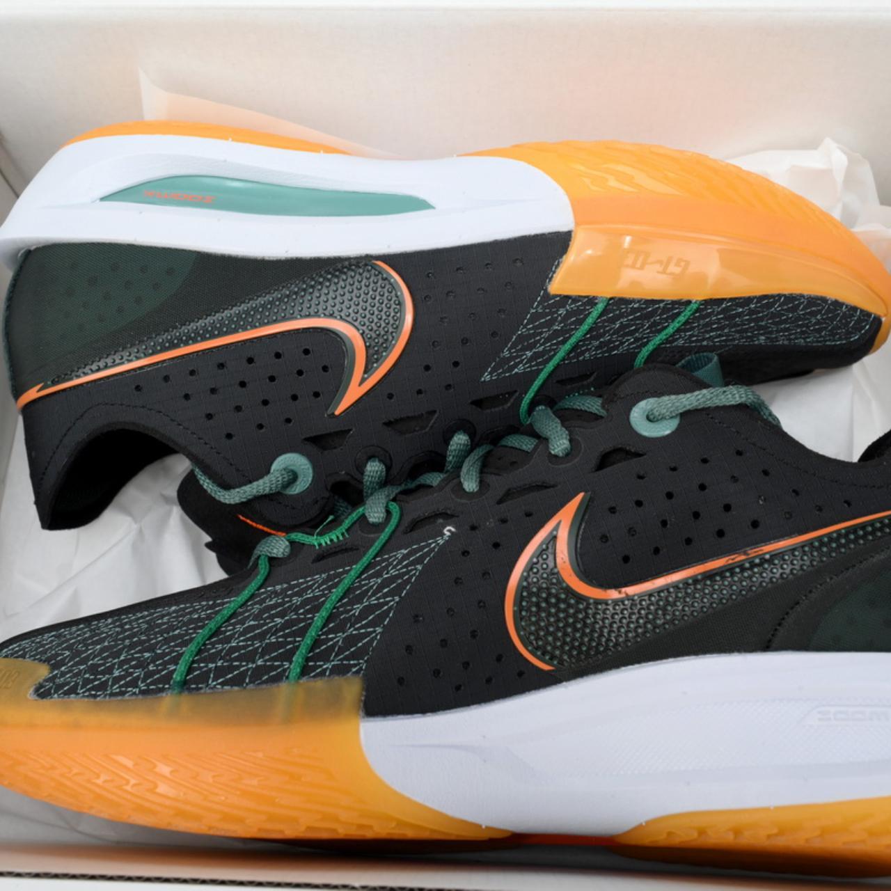 Official Look Nike GT Cut 3“Miami Hurricanes