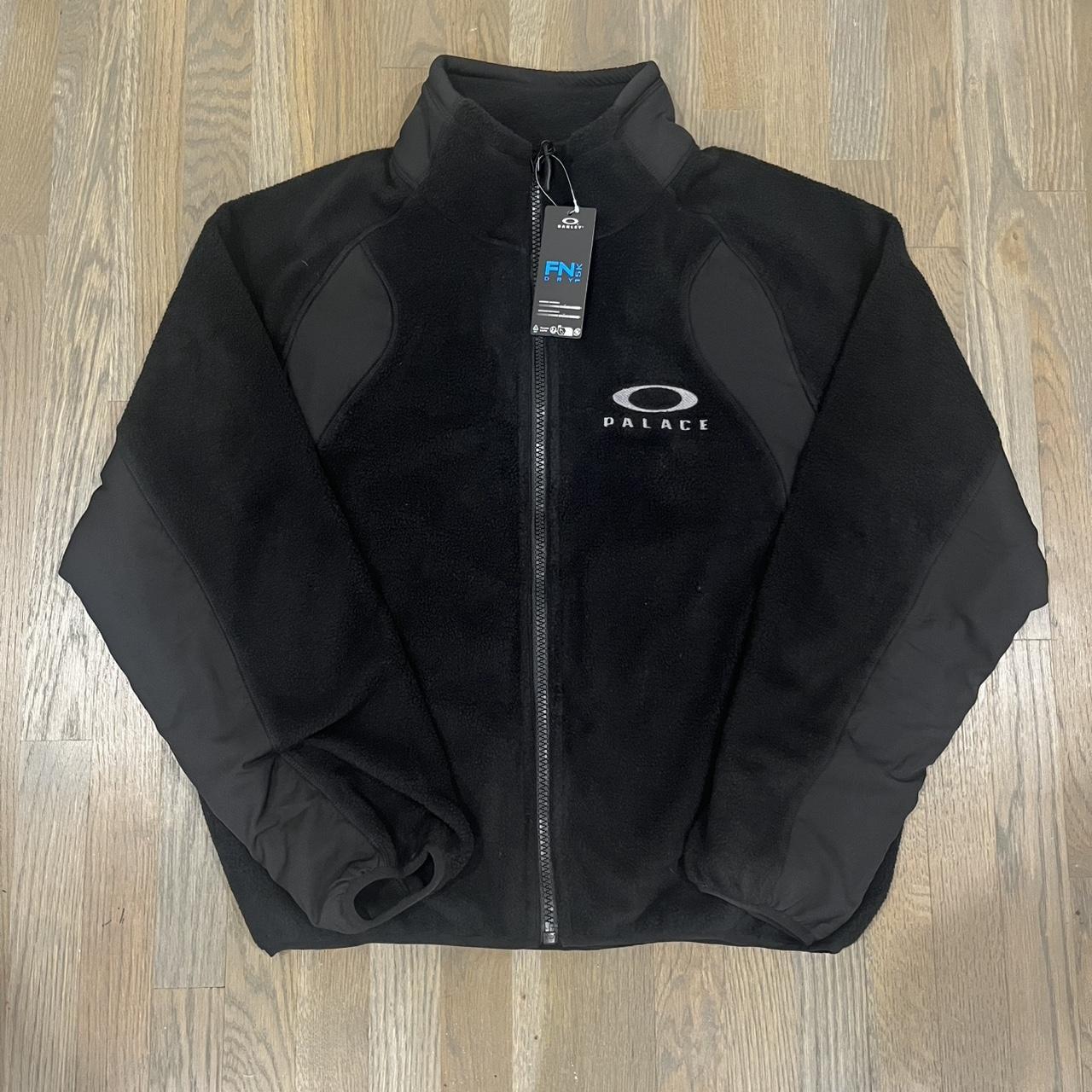 ジャケット・アウター PALACE OAKLEY NITROFUEL JACKET ジャケット・アウター PALACE OAKLEY NITROFUEL JACKET Palace x