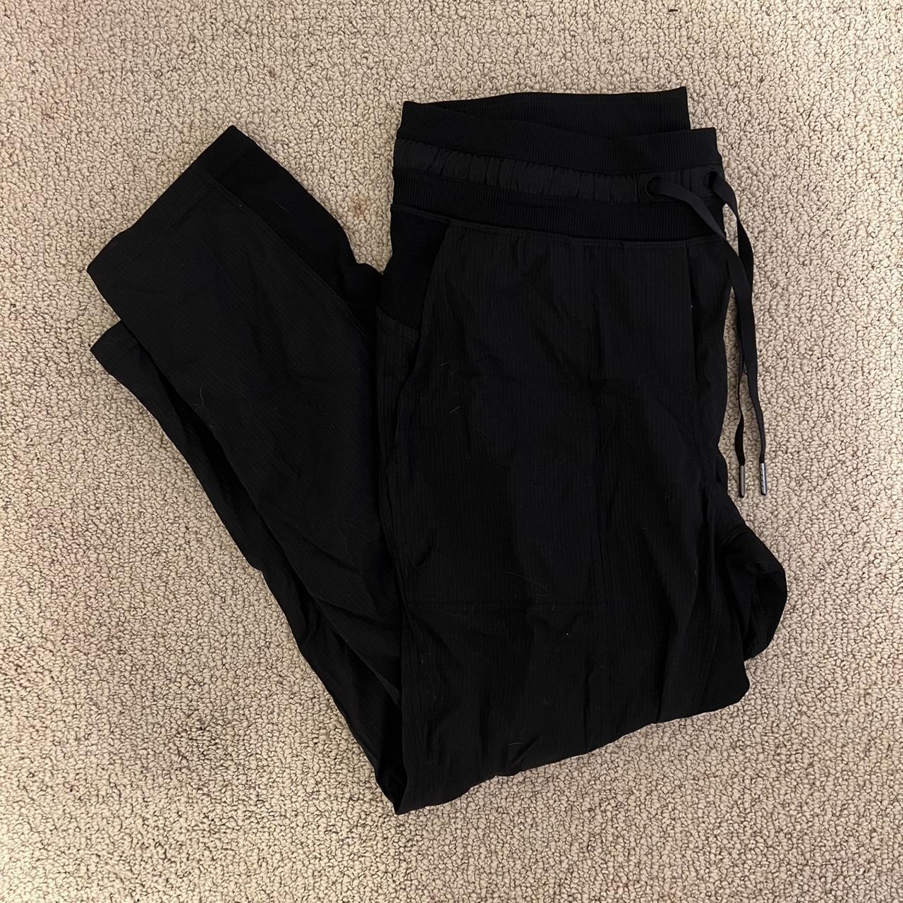 Lululemon Light Joggers -never - Depop