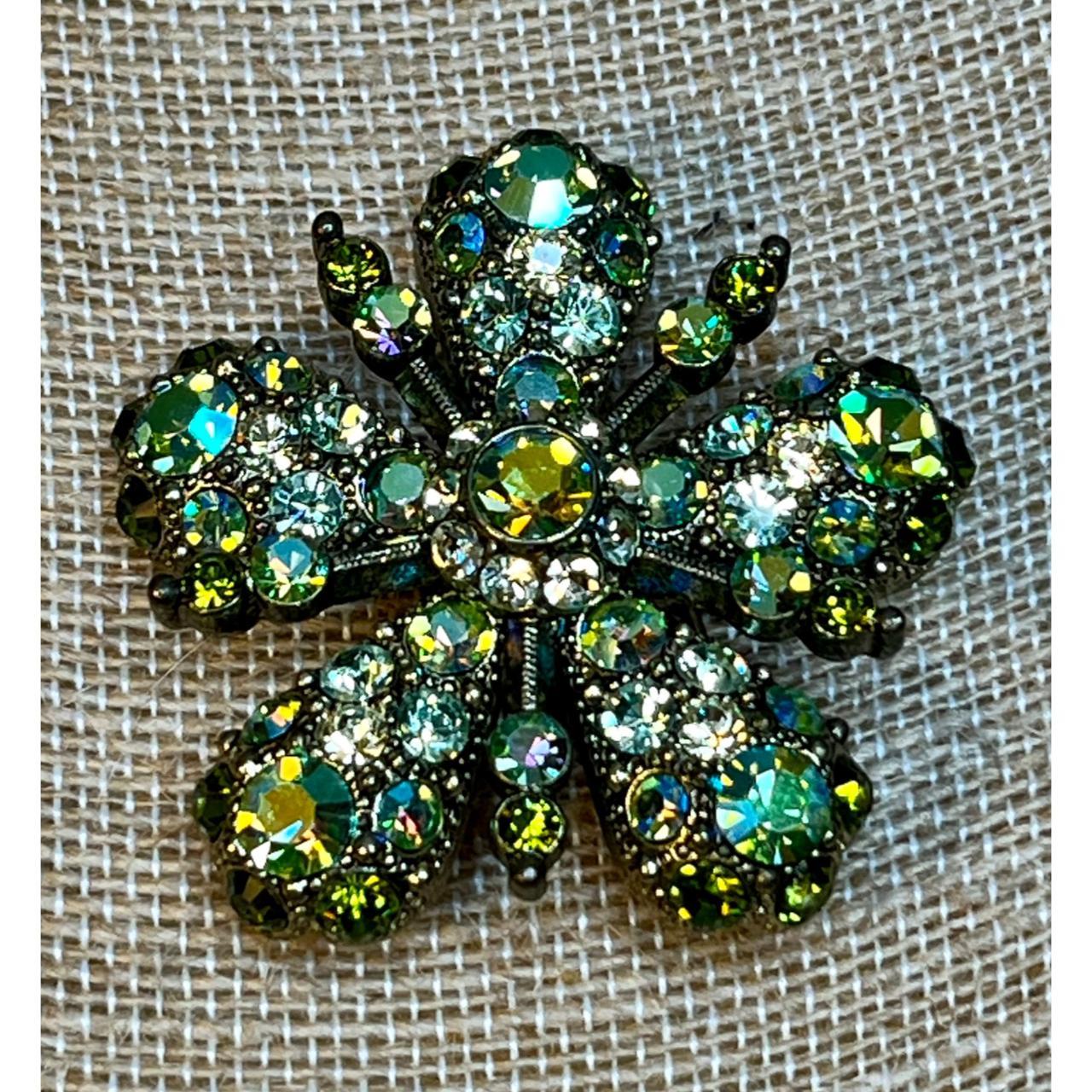 JOAN RIVERS FLOWER newest PIN/BROOCH